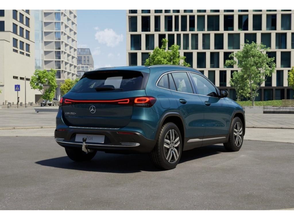 Mercedes-Benz EQA 2022