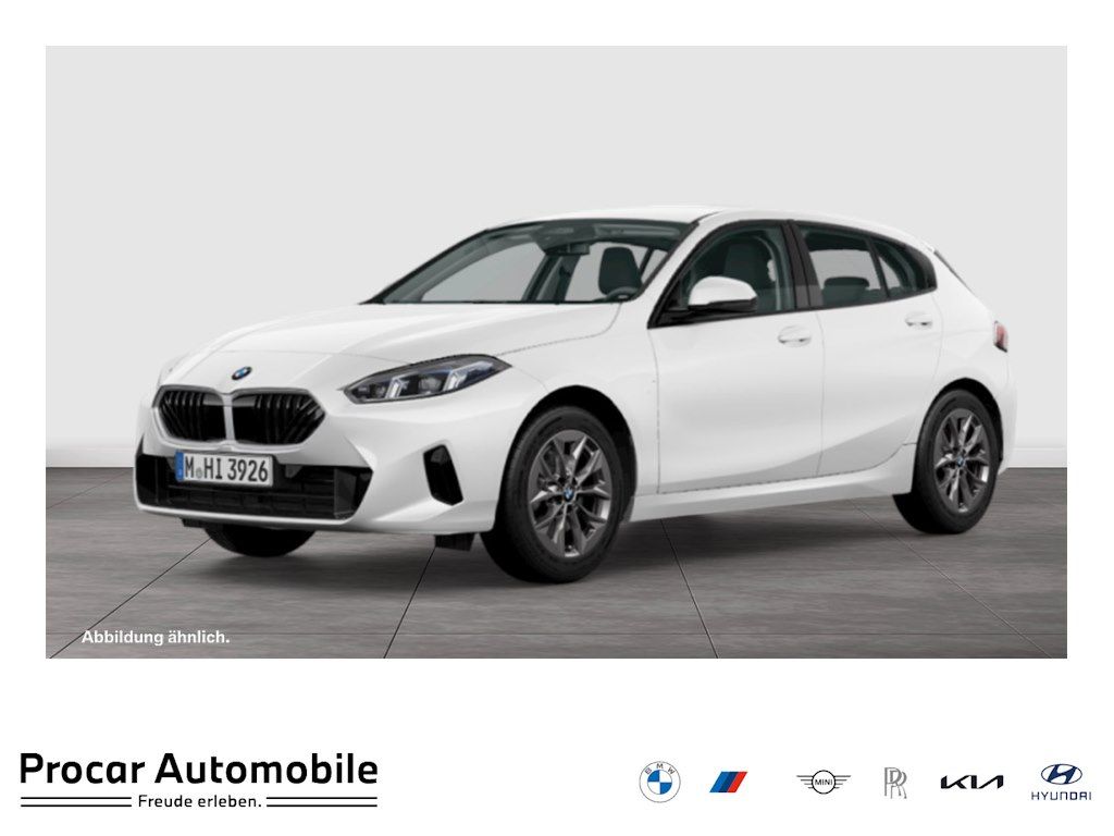 BMW 120 2025