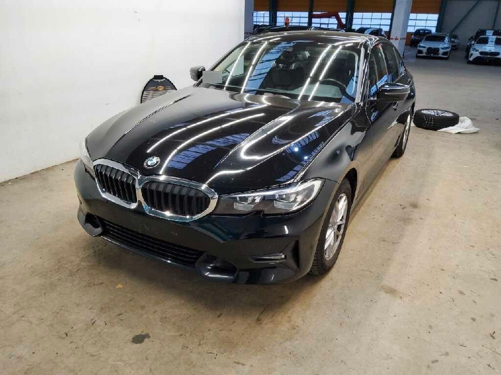 BMW 320 2021