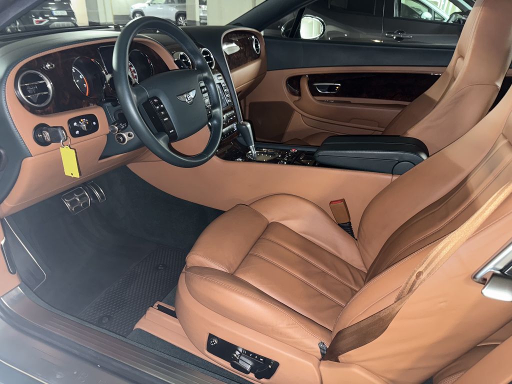 Bentley Continental GT 2005