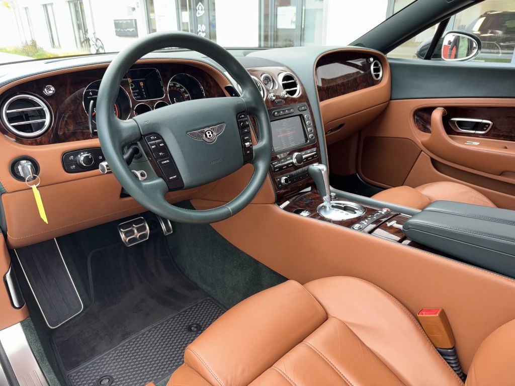 Bentley Continental GT 2005