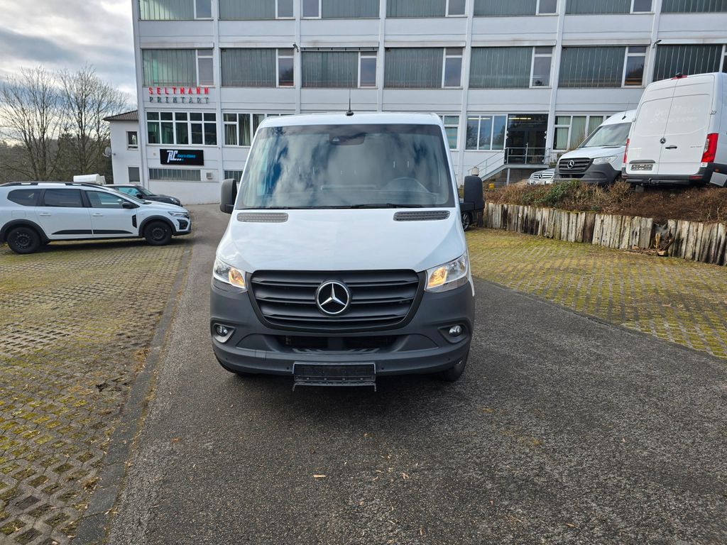 Mercedes-Benz Sprinter 2021