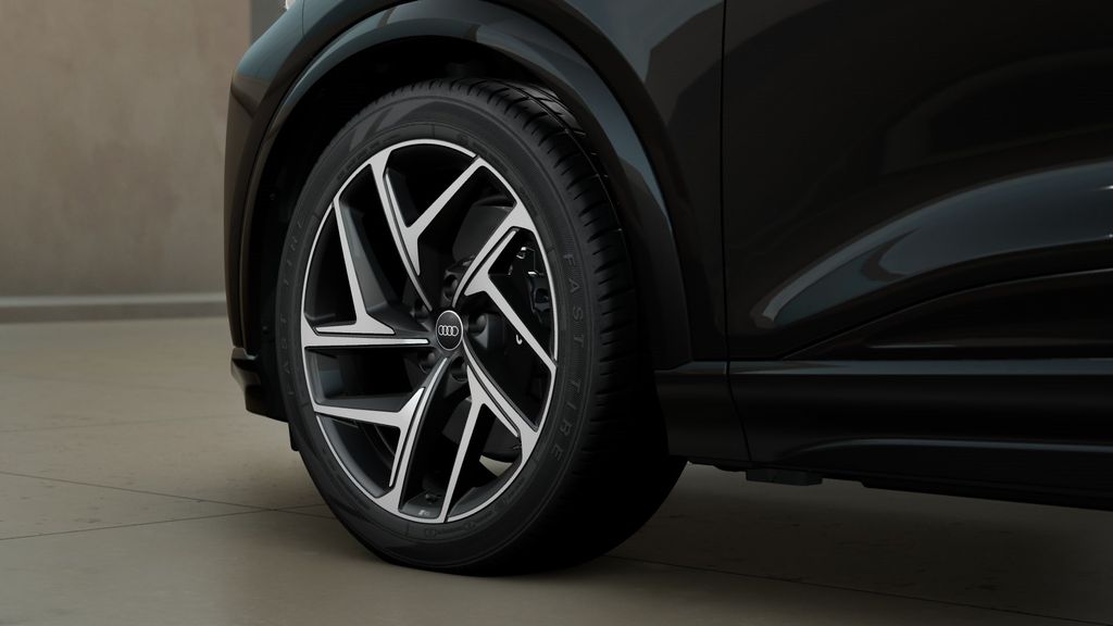 Audi SQ6 e-tron 2025