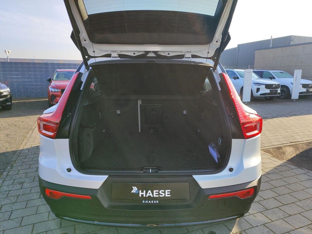 Volvo XC40 2023