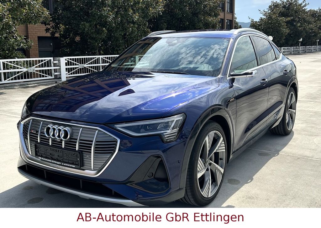 Audi e-tron 2022
