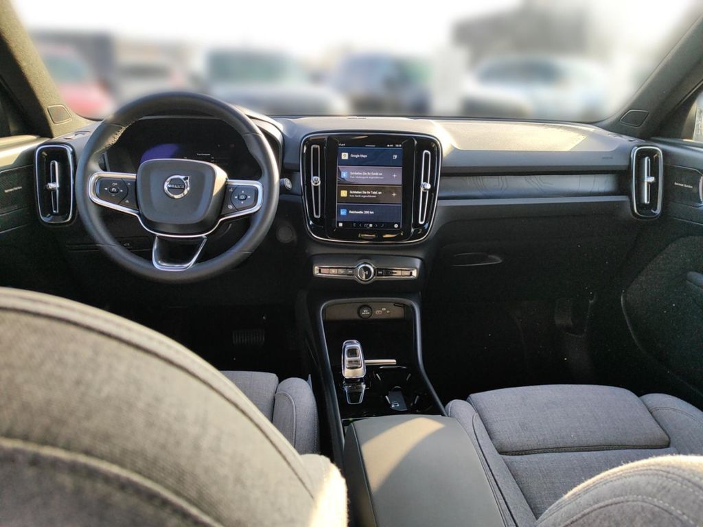 Volvo XC40 2023