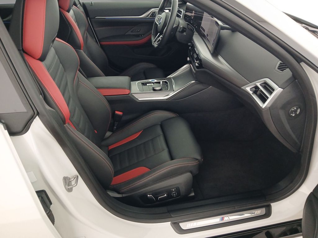 BMW i4 2025