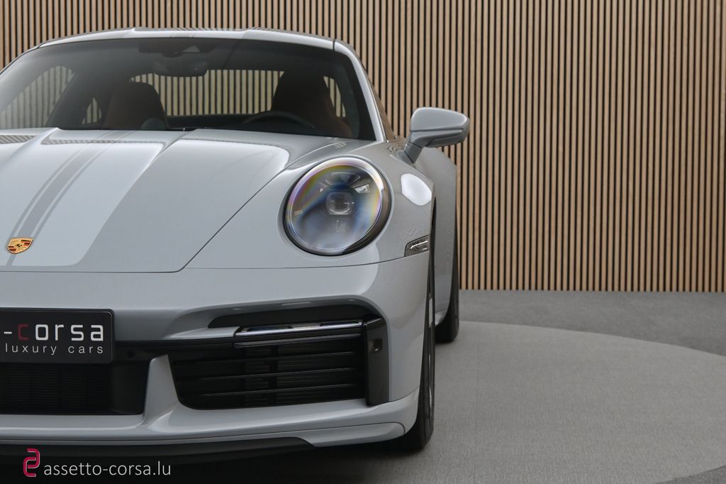 Porsche 992 2022