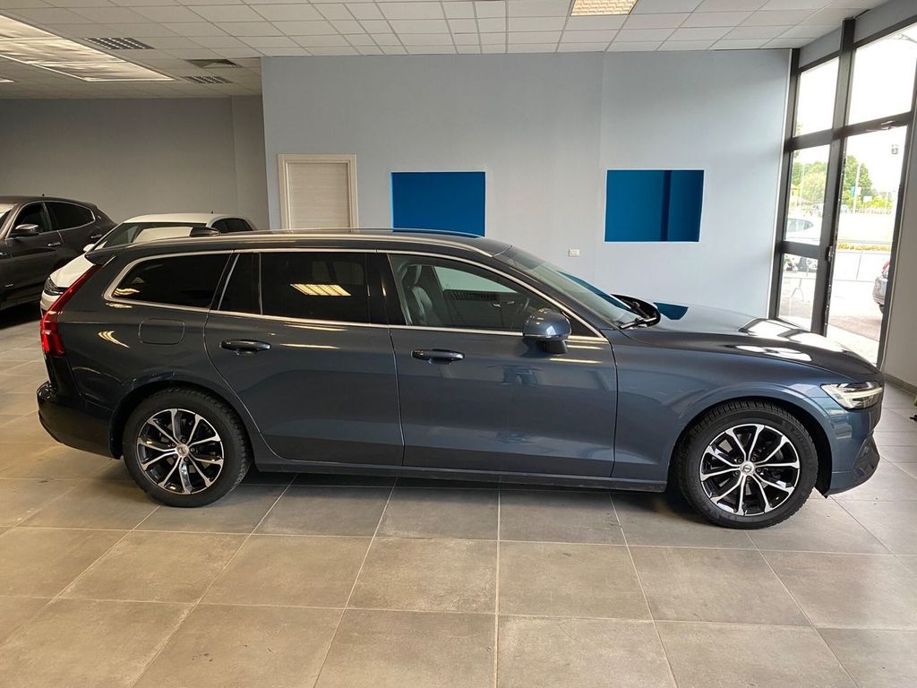 Volvo V60 2021