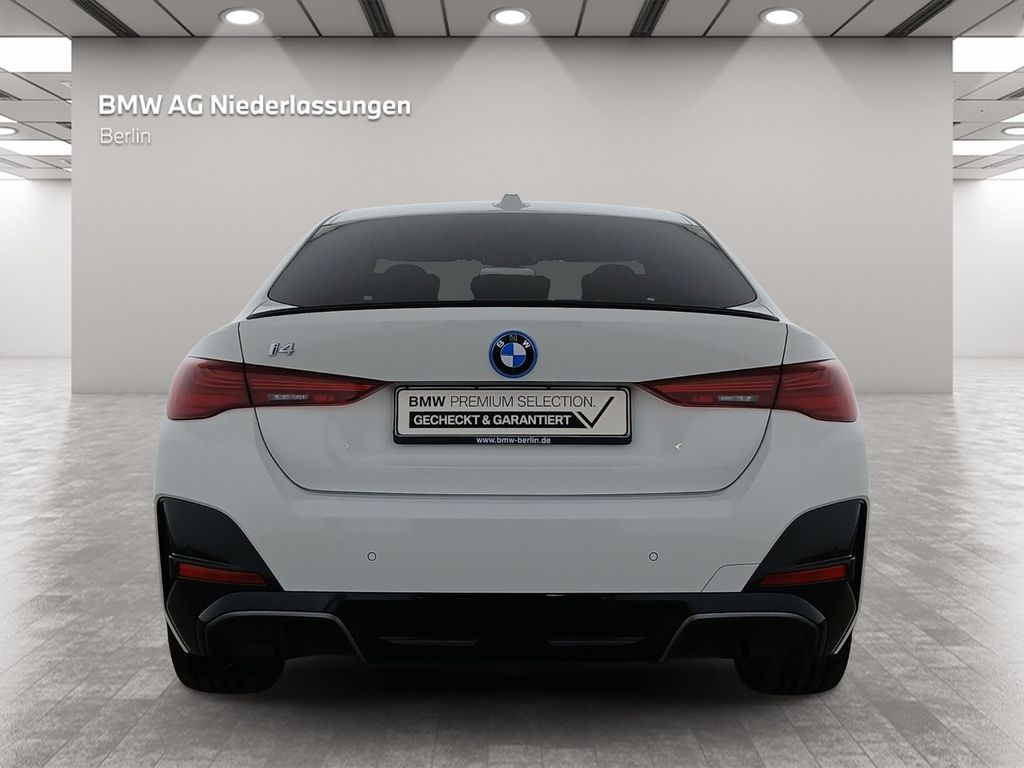 BMW i4 2025