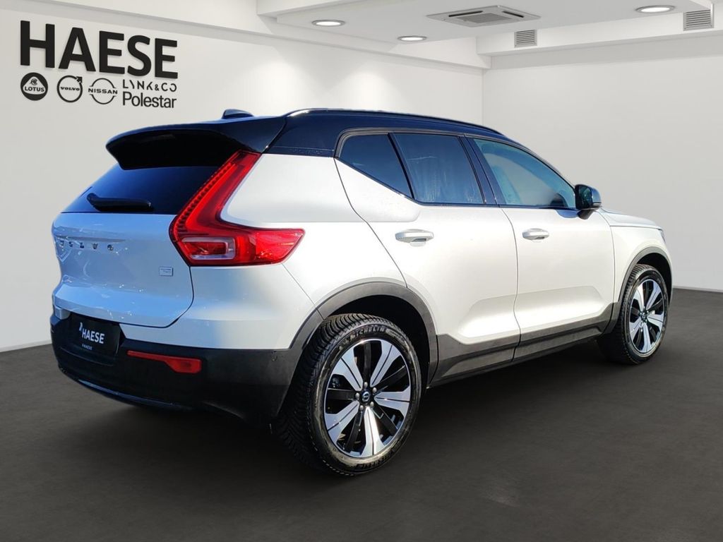Volvo XC40 2023