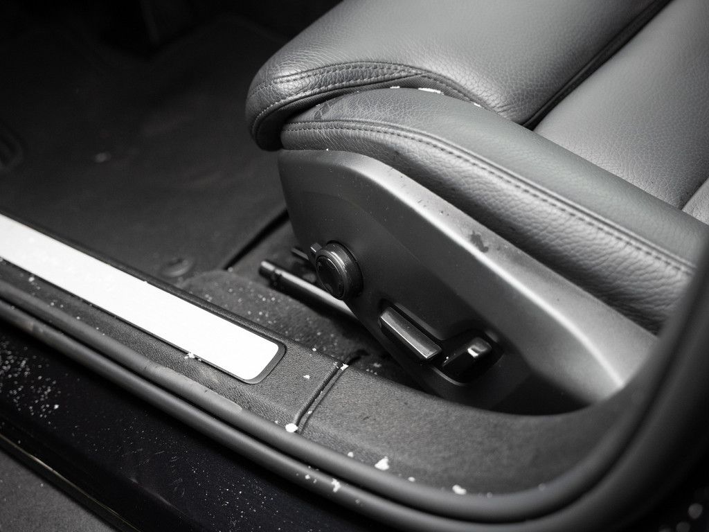 Volvo V60 Cross Country 2023