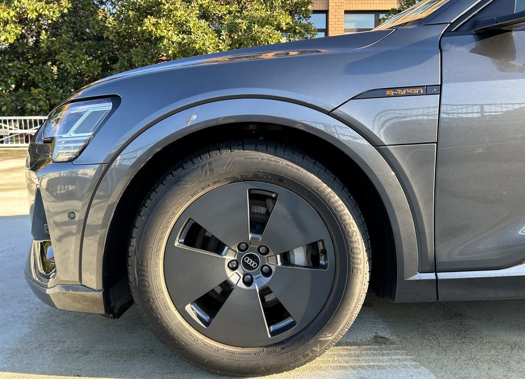 Audi e-tron 2022