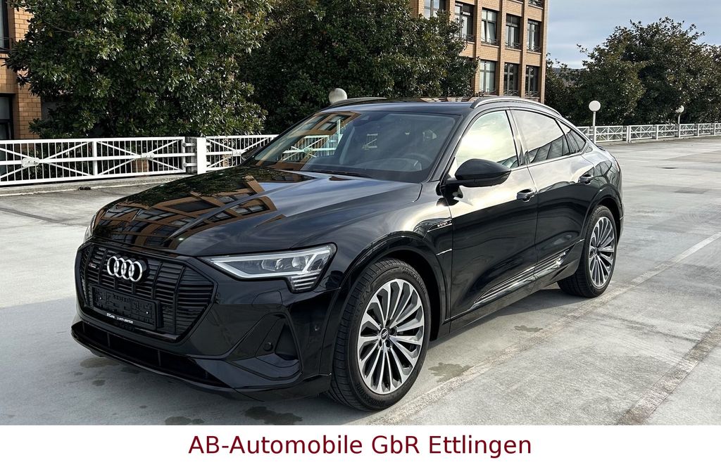 Audi e-tron 2022