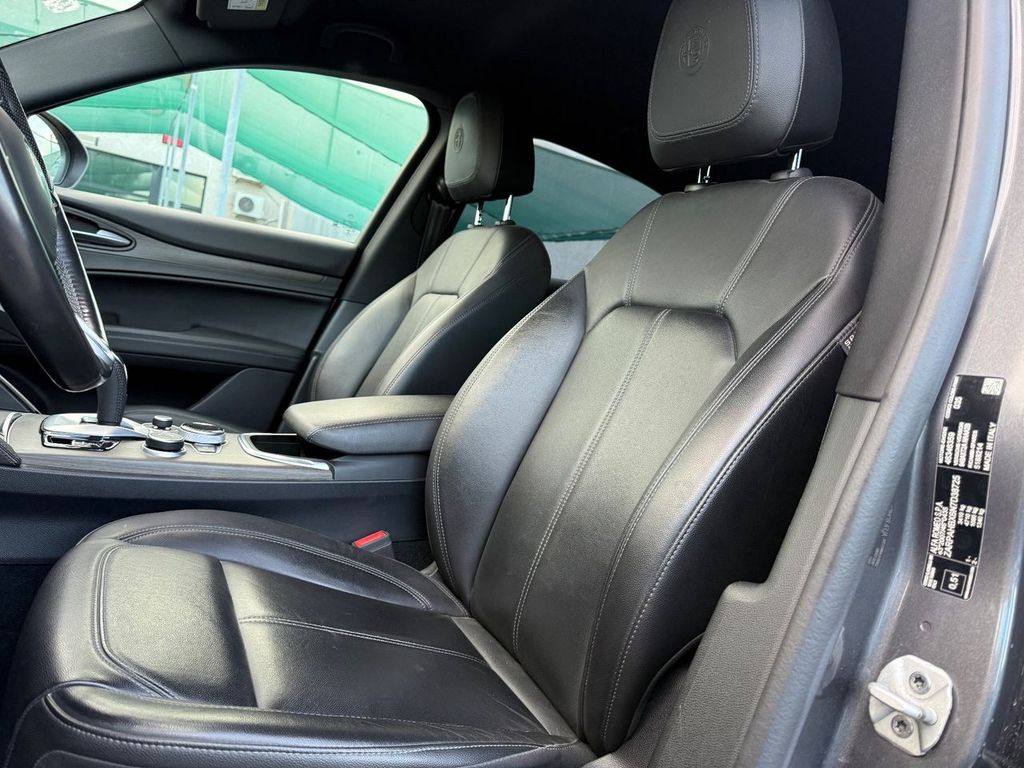 Alfa Romeo Stelvio 2022