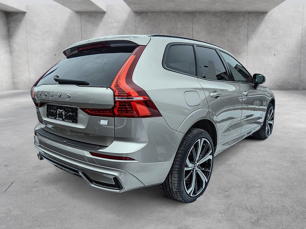 Volvo XC60 2022