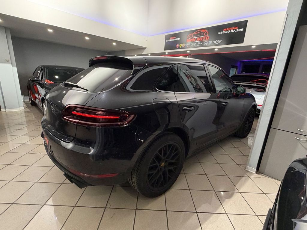Porsche Macan 2018