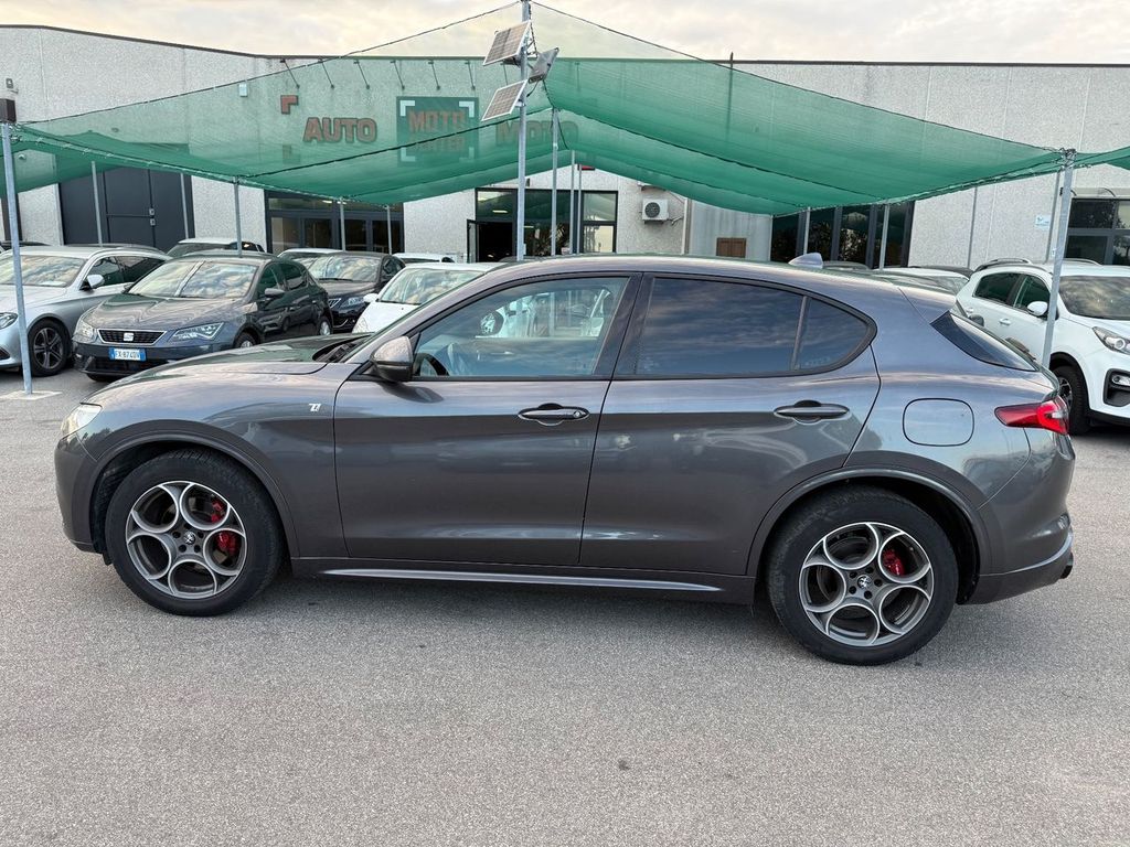 Alfa Romeo Stelvio 2022