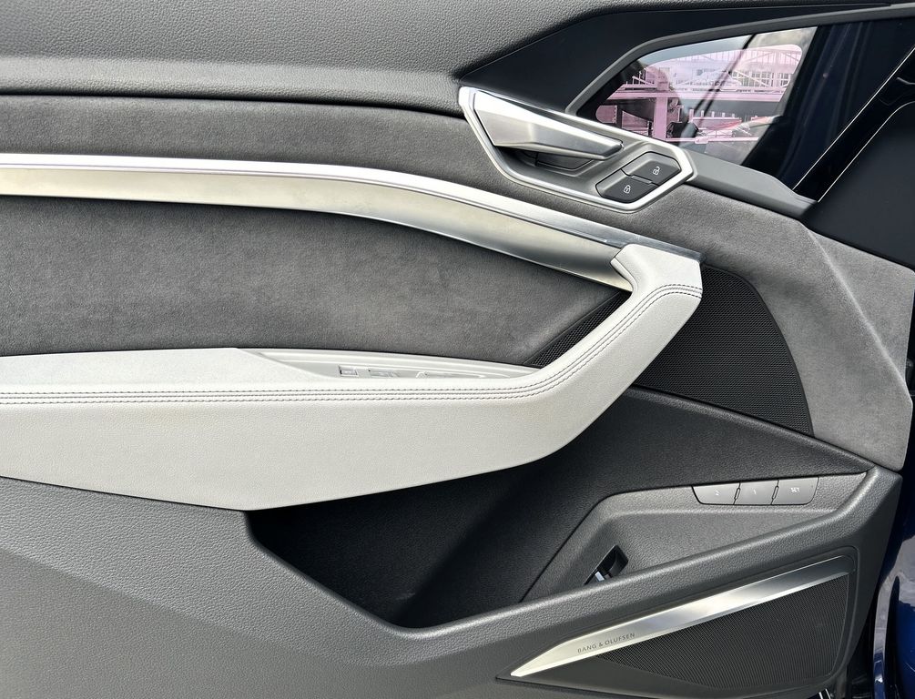 Audi e-tron 2022