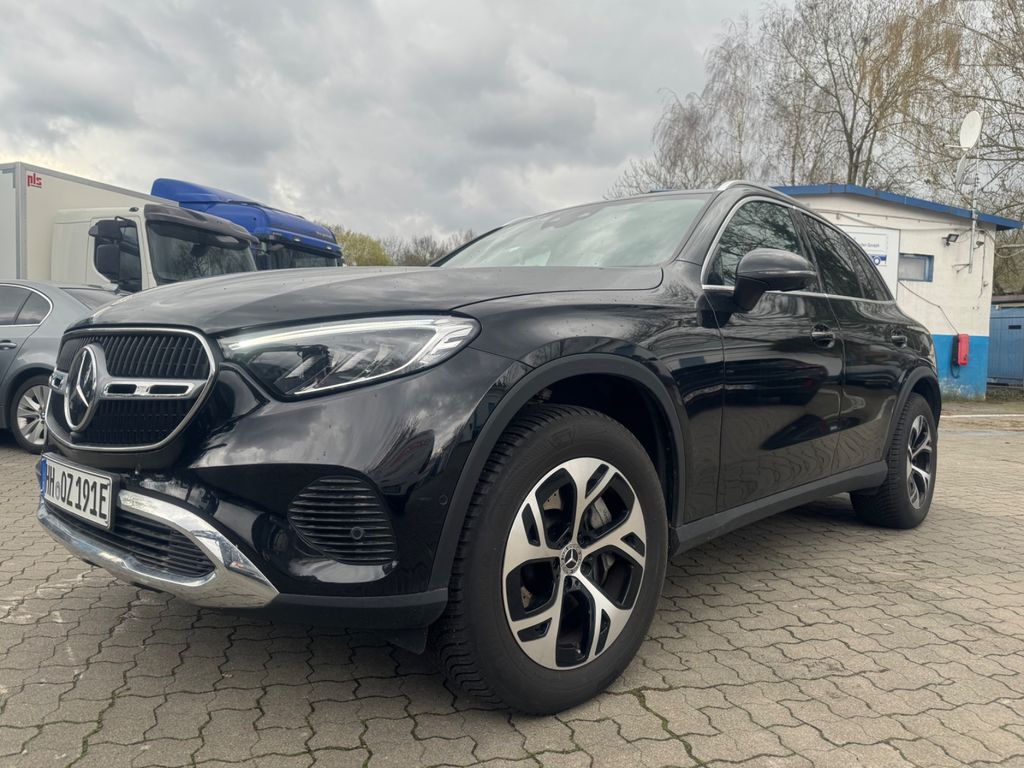 Mercedes-Benz GLC 300 2023