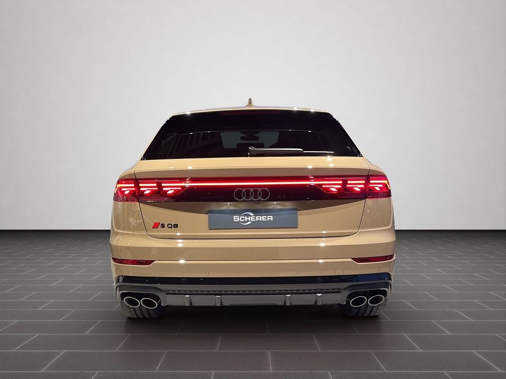 Audi SQ8