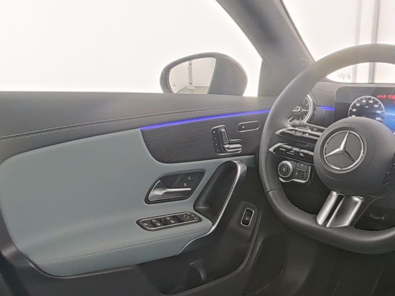 Mercedes-Benz CLA 250 2024