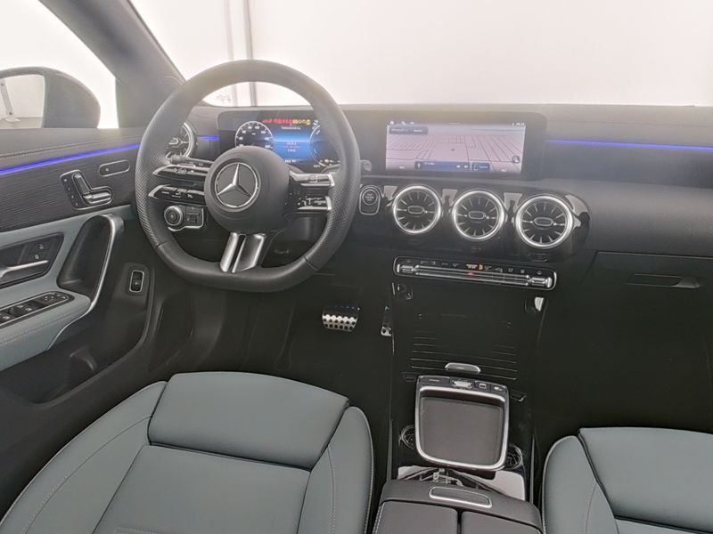 Mercedes-Benz CLA 250 2024