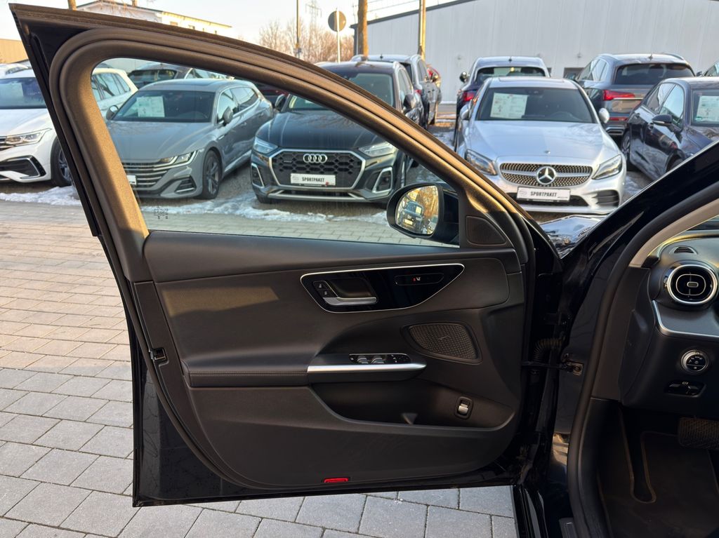 Mercedes-Benz C 220 2023