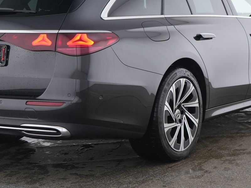 Mercedes-Benz E 300 2024