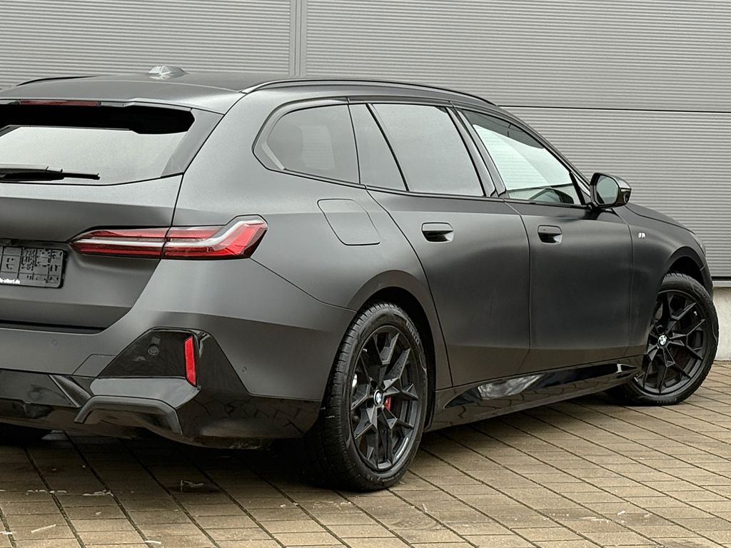 BMW i5 2025