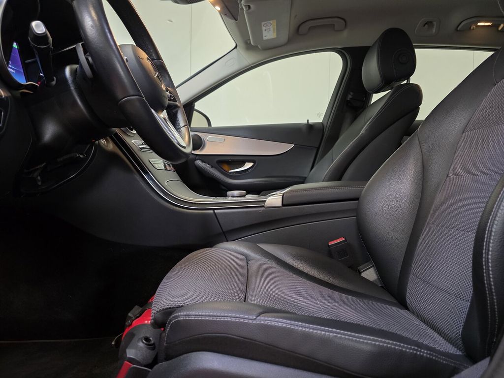 Mercedes-Benz C 300 2021