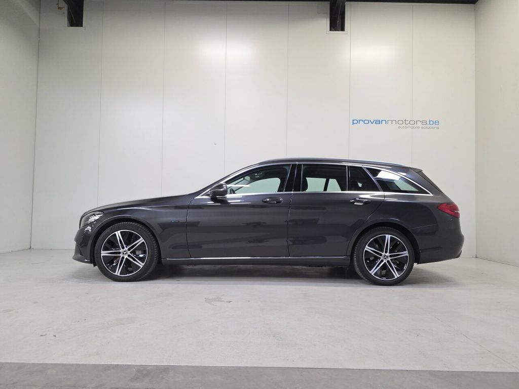 Mercedes-Benz C 300 2021