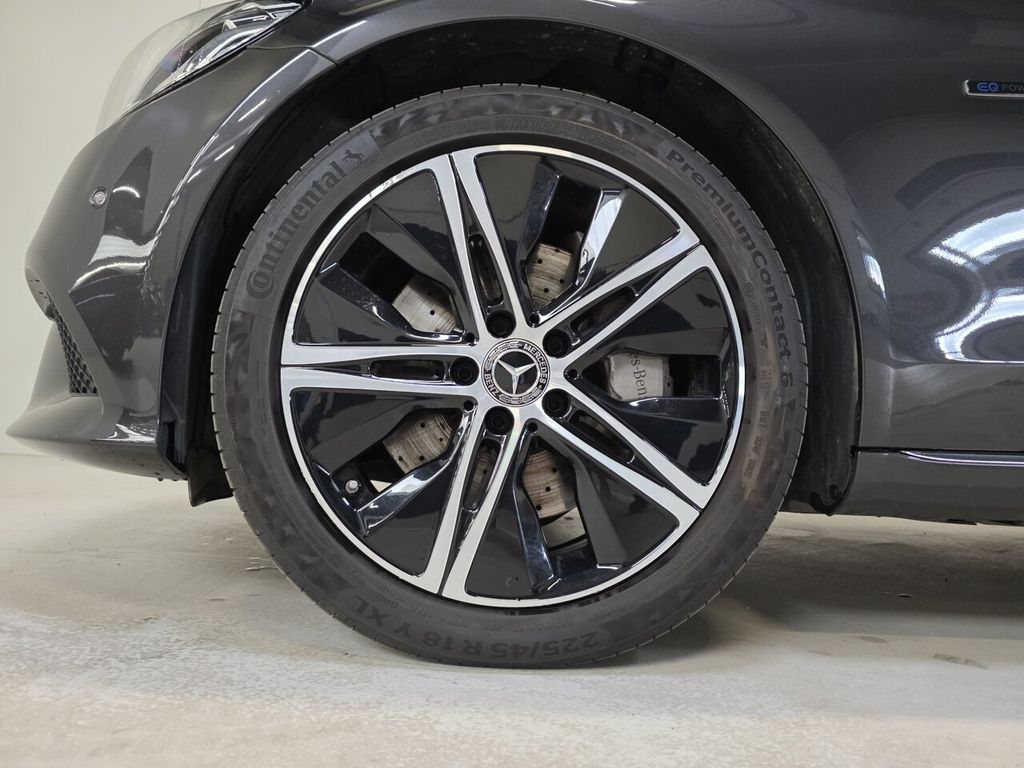 Mercedes-Benz C 300 2021