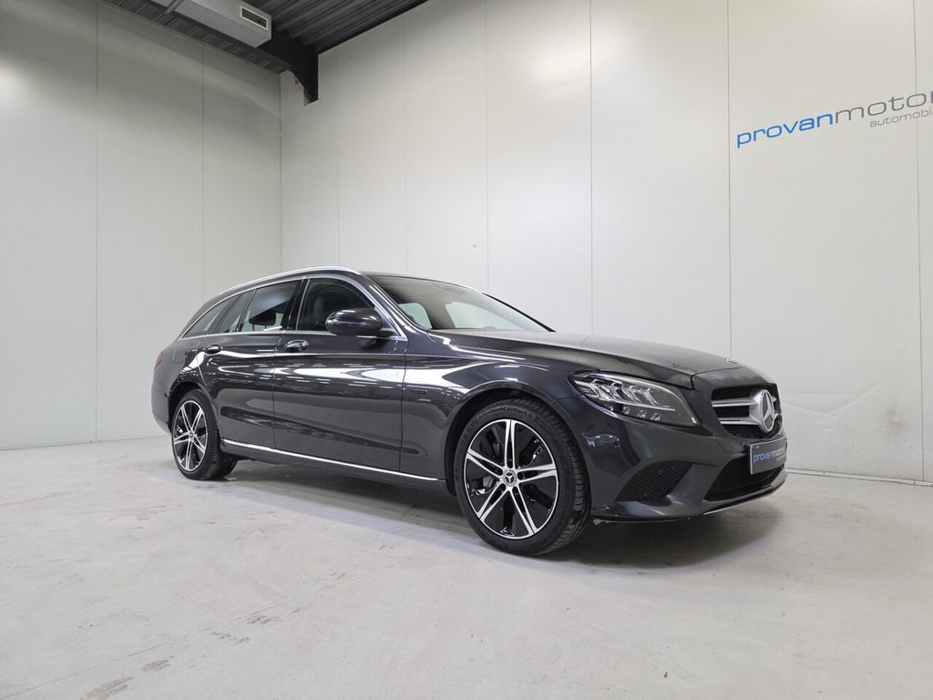 Mercedes-Benz C 300 2021
