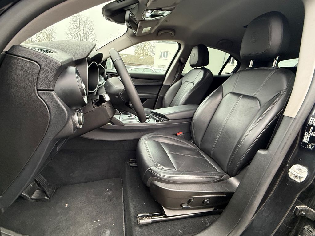 Alfa Romeo Stelvio 2017