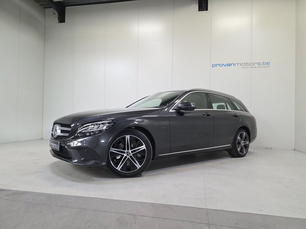 Mercedes-Benz C 300 2021