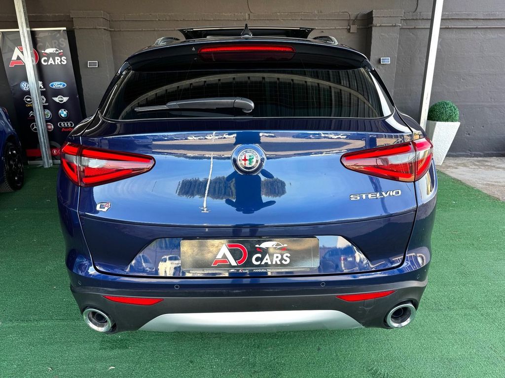 Alfa Romeo Stelvio 2019