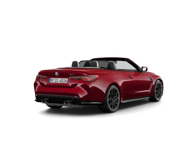 BMW M4 2025