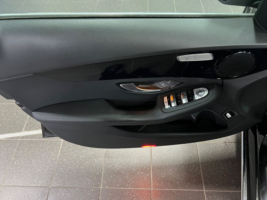 Mercedes-Benz C 300 2019