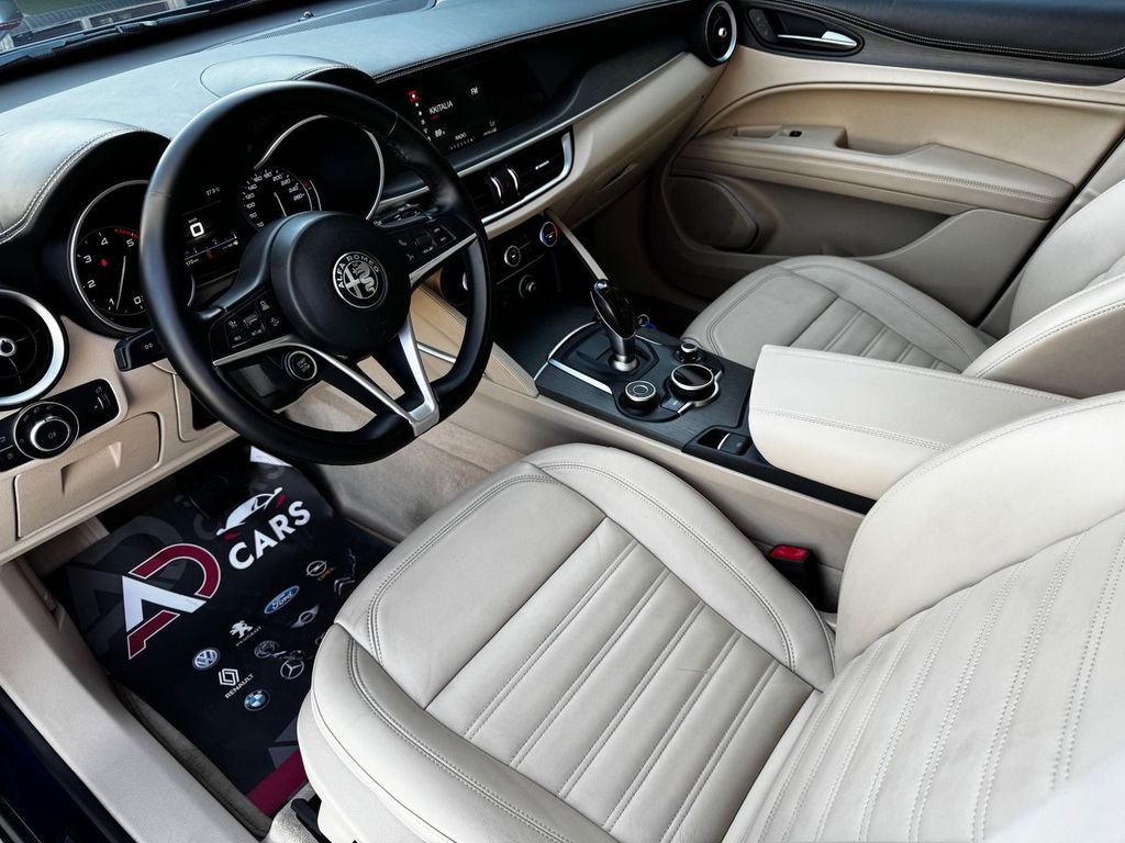 Alfa Romeo Stelvio 2019