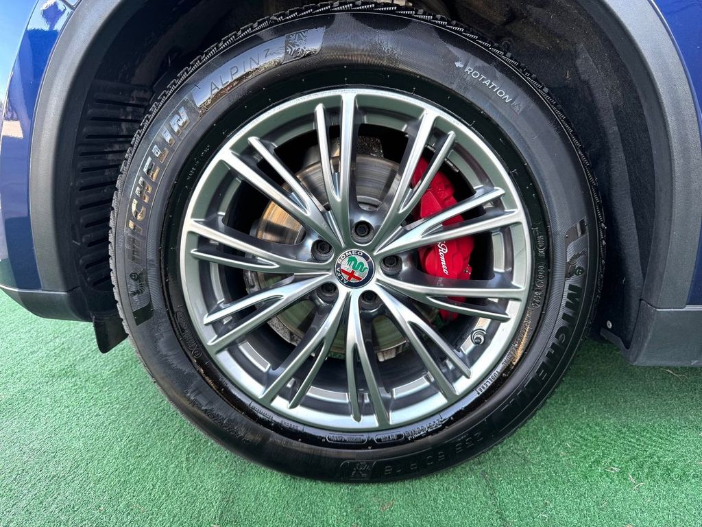 Alfa Romeo Stelvio 2019