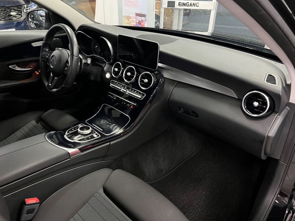 Mercedes-Benz C 300 2019