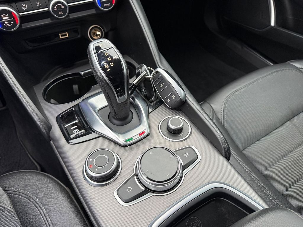 Alfa Romeo Giulia 2021