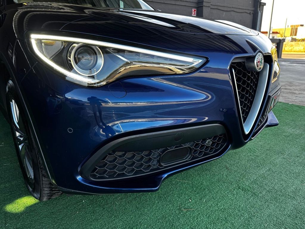 Alfa Romeo Stelvio 2019