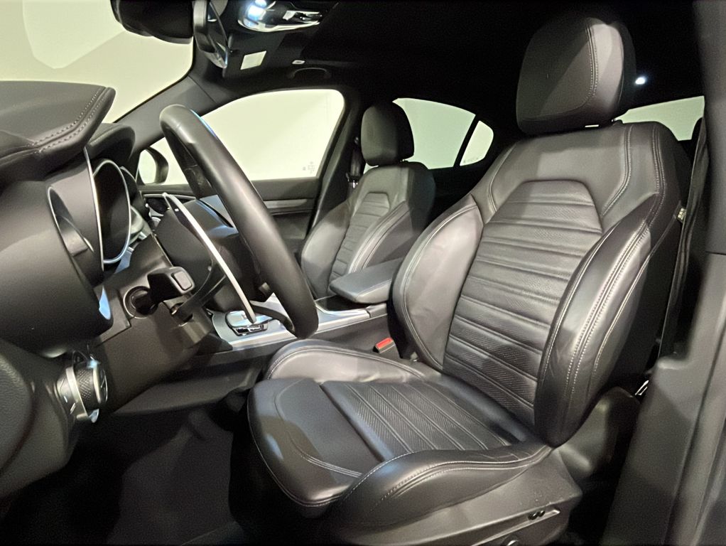 Alfa Romeo Stelvio 2022