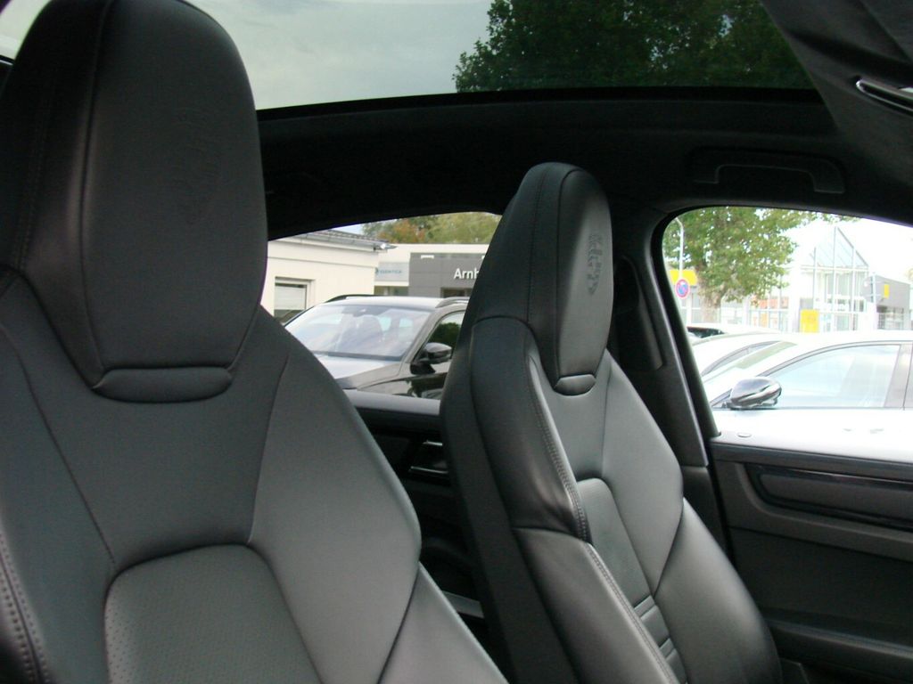 Porsche Cayenne 2019