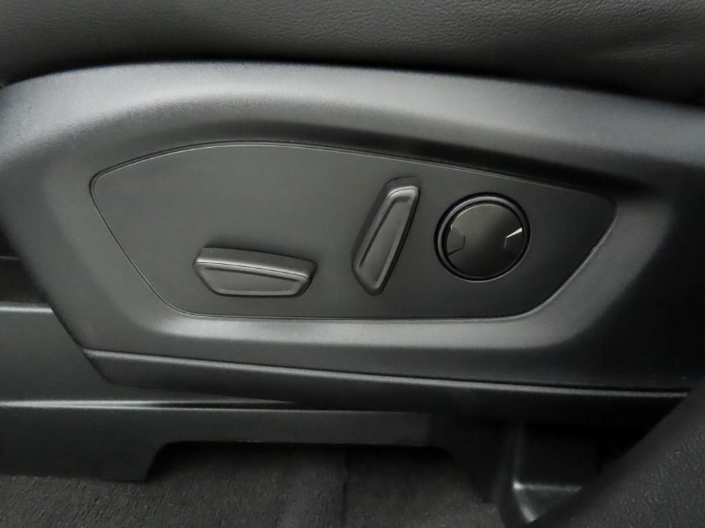 Ford Explorer 2024