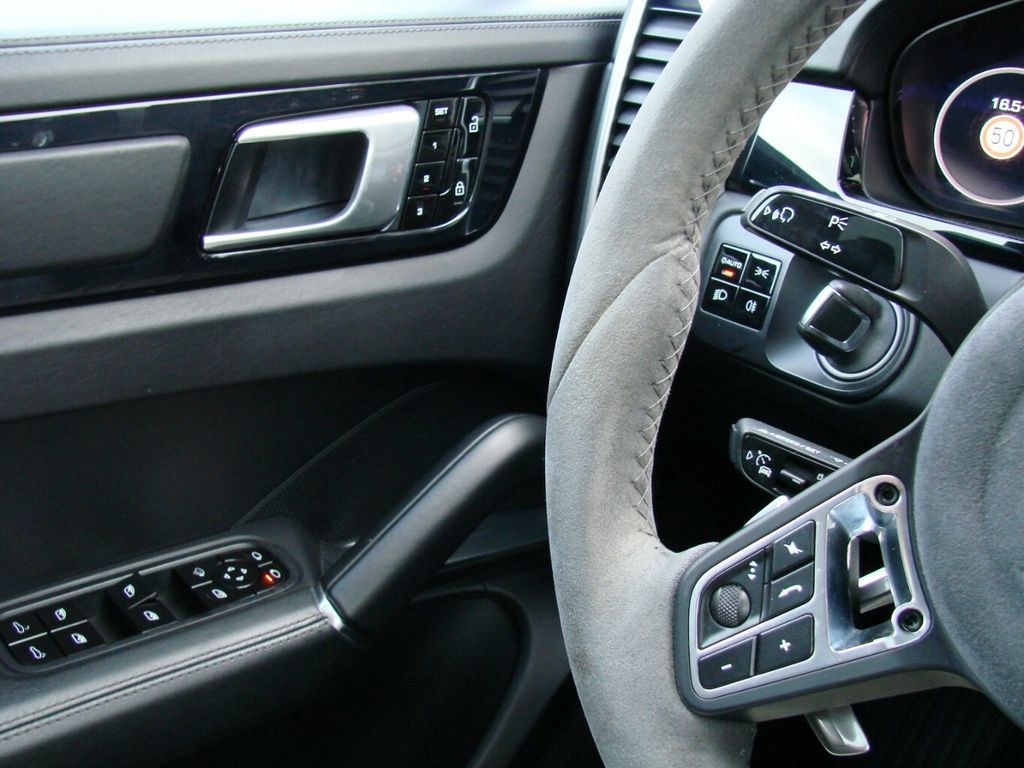 Porsche Cayenne 2019