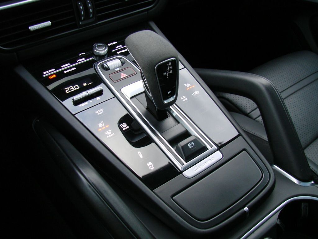 Porsche Cayenne 2019