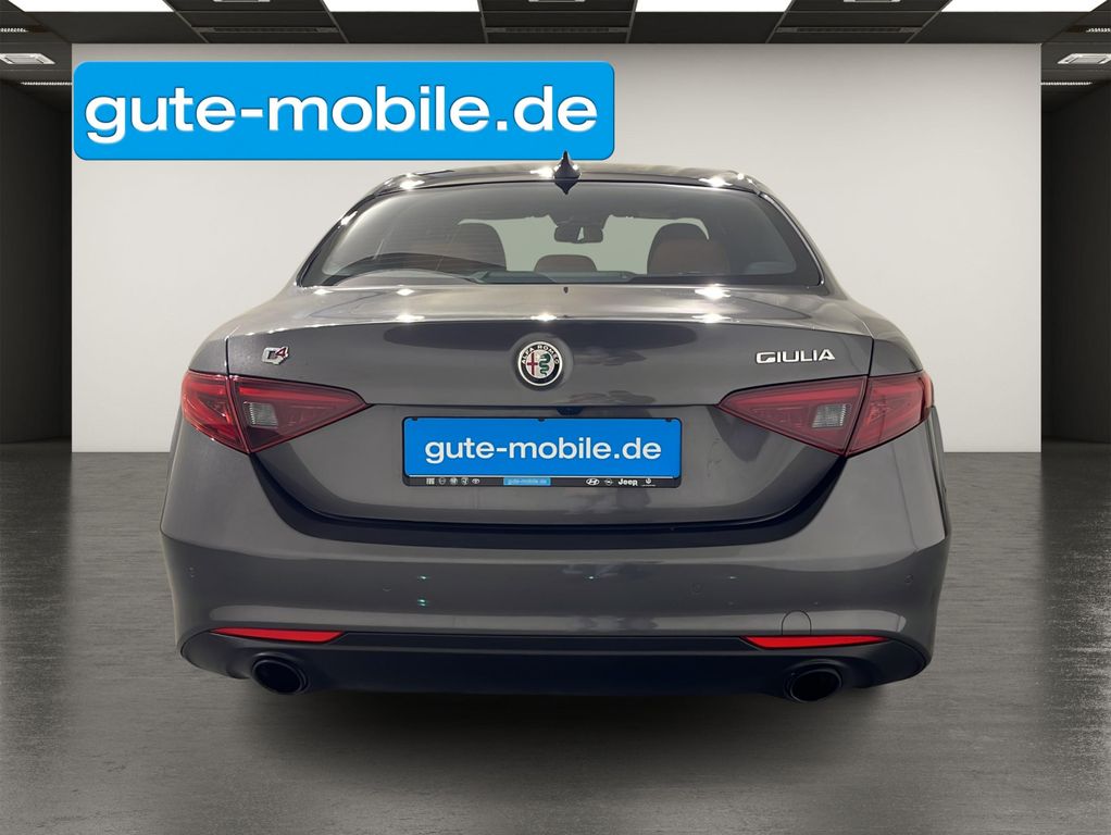 Alfa Romeo Giulia 2022